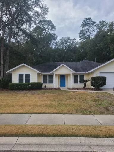Main picture of 6404 SW 84th Ter