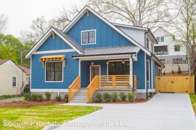 Main picture of 710 Village Ct