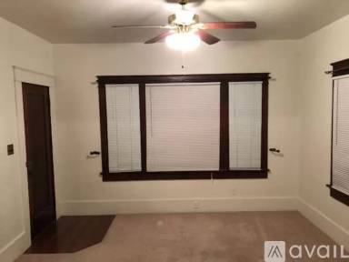 Main picture of 122 Grove St