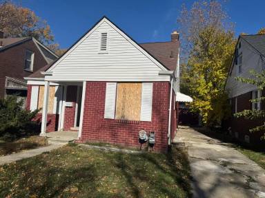 Main picture of 15243 Eastwood St
