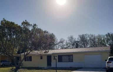 Main picture of 4486 Yorkshire Ave
