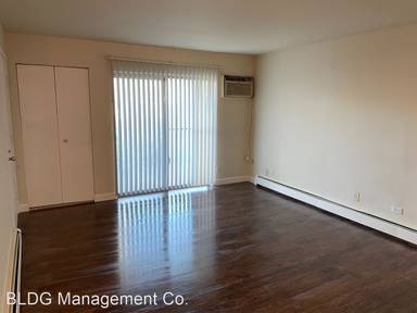 Main picture of 2284 Nichols Rd