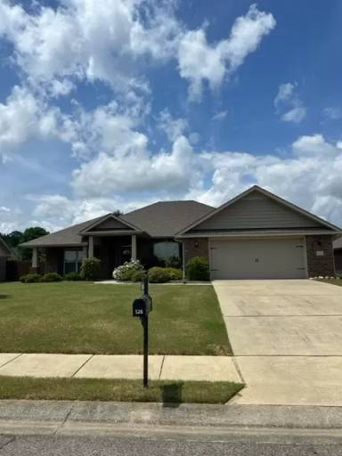 Main picture of 126 Hillcrest Dr