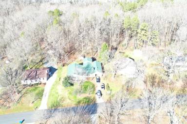 Main picture of 618 Brook Forest Dr