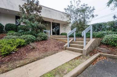 Main picture of 1000 Hillcrest Rd - 100-110