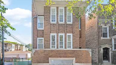 Main picture of 6459 N Glenwood Ave