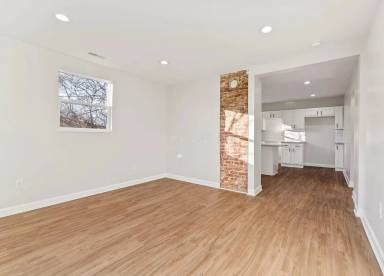 Main picture of 510 Glendower Ave