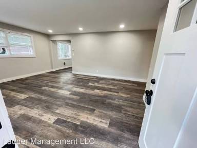 Main picture of 3414 6th St