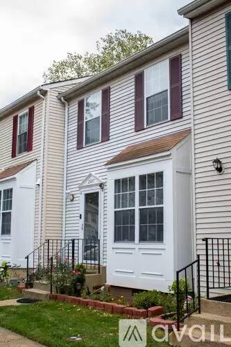 Main picture of 2887 Lester Lee Ct