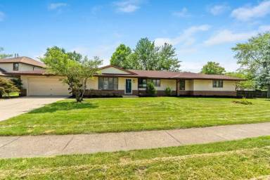 Main picture of 1360 Yorkland Rd