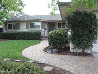 Main picture of 1725 Chitamook Ct
