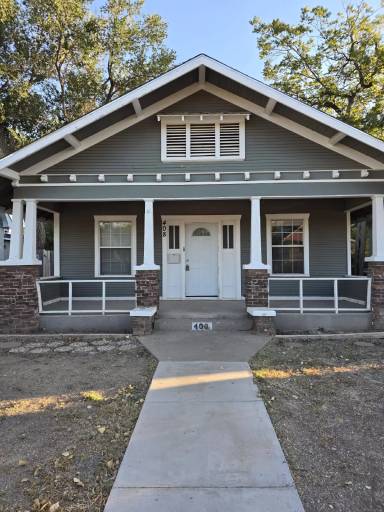 Main picture of 408 W Hendricks St