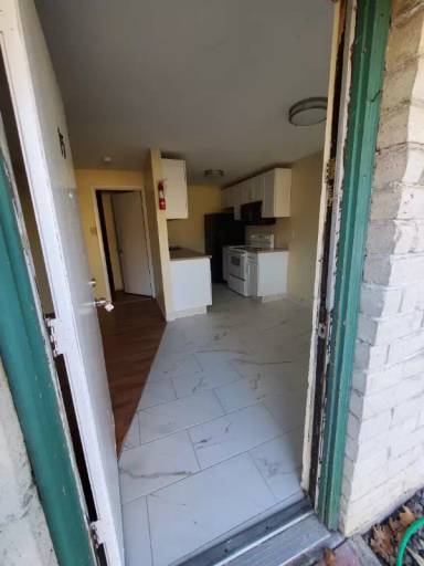 Main picture of 3232 94th St S
