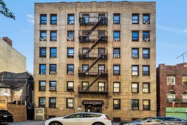 Main picture of 92 E 208th St