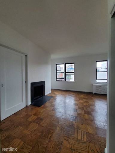 Main picture of 235 West 22nd Street