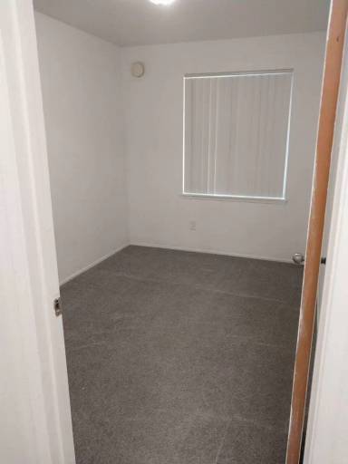 Main picture of 2506 Grade Rd