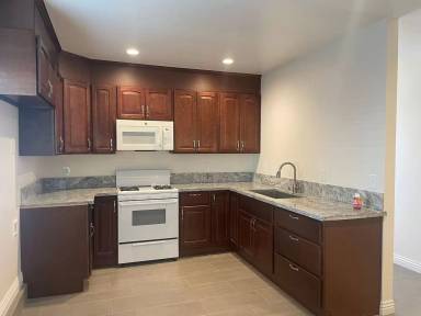Main picture of 5088 Rockhurst Ct