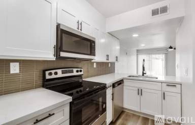 Main picture of 7320 E Belleview St
