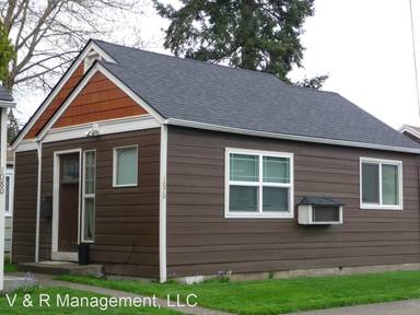 Main picture of 1070 13th St NE