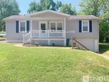 Main picture of 154 Becker Dr