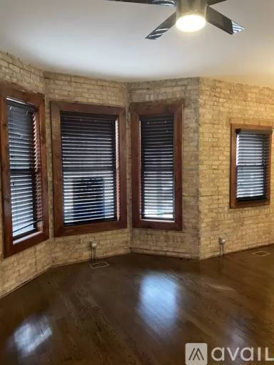 Main picture of 1756 W Montrose Ave
