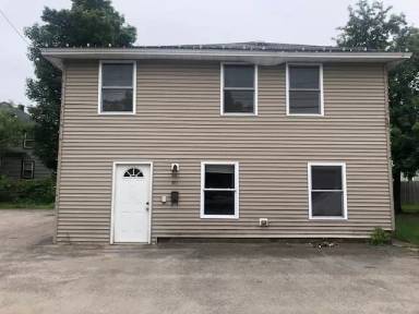 Main picture of 377 Marlboro St