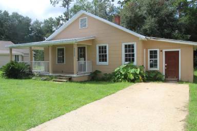 Main picture of 607 Florence Dr