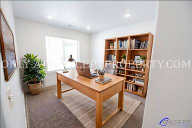 Main picture of 643 12th St