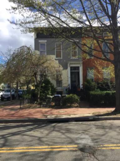 Main picture of 924 P St NW