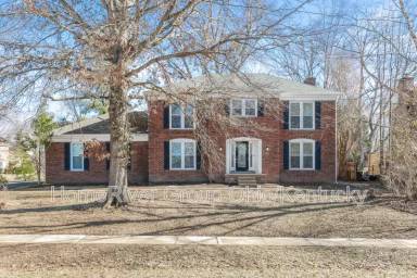 Main picture of 8119 Montero Dr