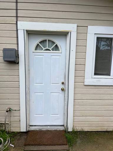 Main picture of 2120 Park St