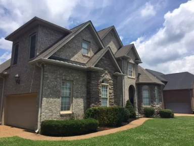 Main picture of 828 Turnbridge Dr