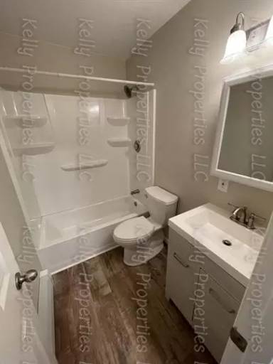 Main picture of 505 9th Ave SE