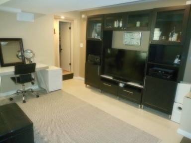 Main picture of 1405 Colonial Dr