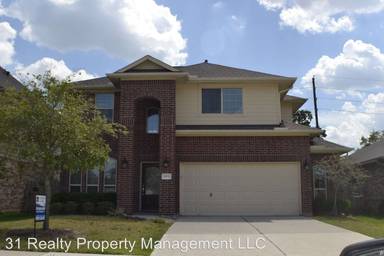 Main picture of 18931 Pine Harvest Ln