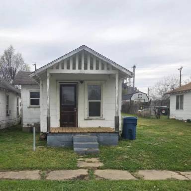 Main picture of 305 S Cleveland Ave