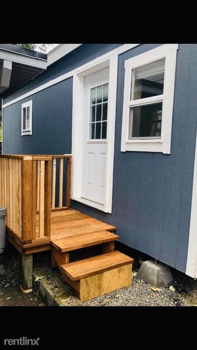 Main picture of 621 E 11th Ave