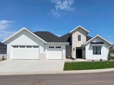 Main picture of Legacy Homes at Coulee Ridge