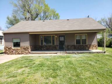 Main picture of 2314 N Prince St