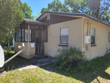 Main picture of 1450 W 22nd St