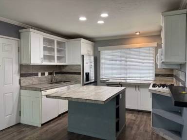 Main picture of 74-5618 Palani Rd