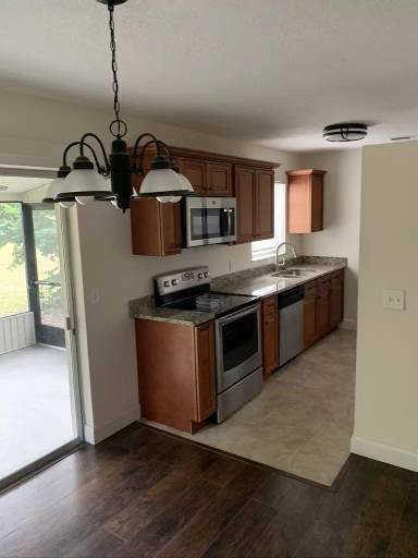 Main picture of 124 SE Prima Vista Blvd