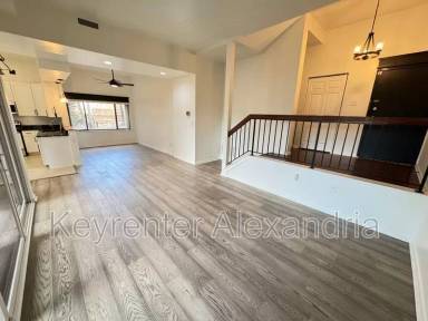 Main picture of 124 Roberts Ln