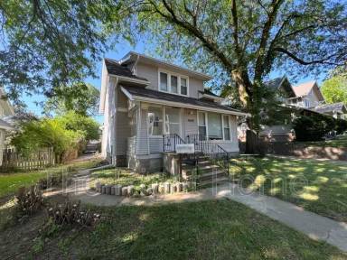 Main picture of 4645 Douglas St
