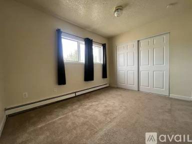 Main picture of 104 B St