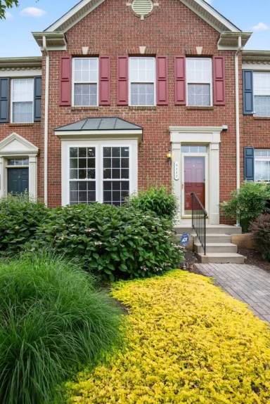 Main picture of 5112 Key View Way