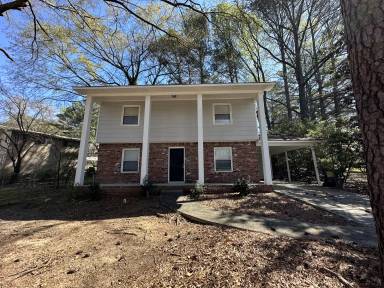 Main picture of 626 Hickory Ct