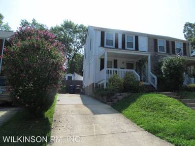 Main picture of 5837 Edgehill Dr
