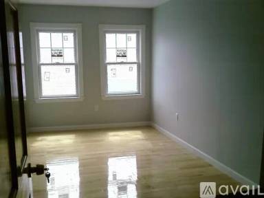 Main picture of 1778 Commonwealth Ave