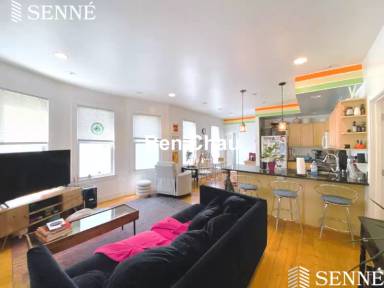 Main picture of 365 Columbia St